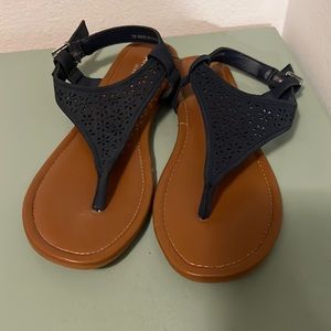 NWOT Arizona Jean Co Slingback Flat Thong Sandal - 7